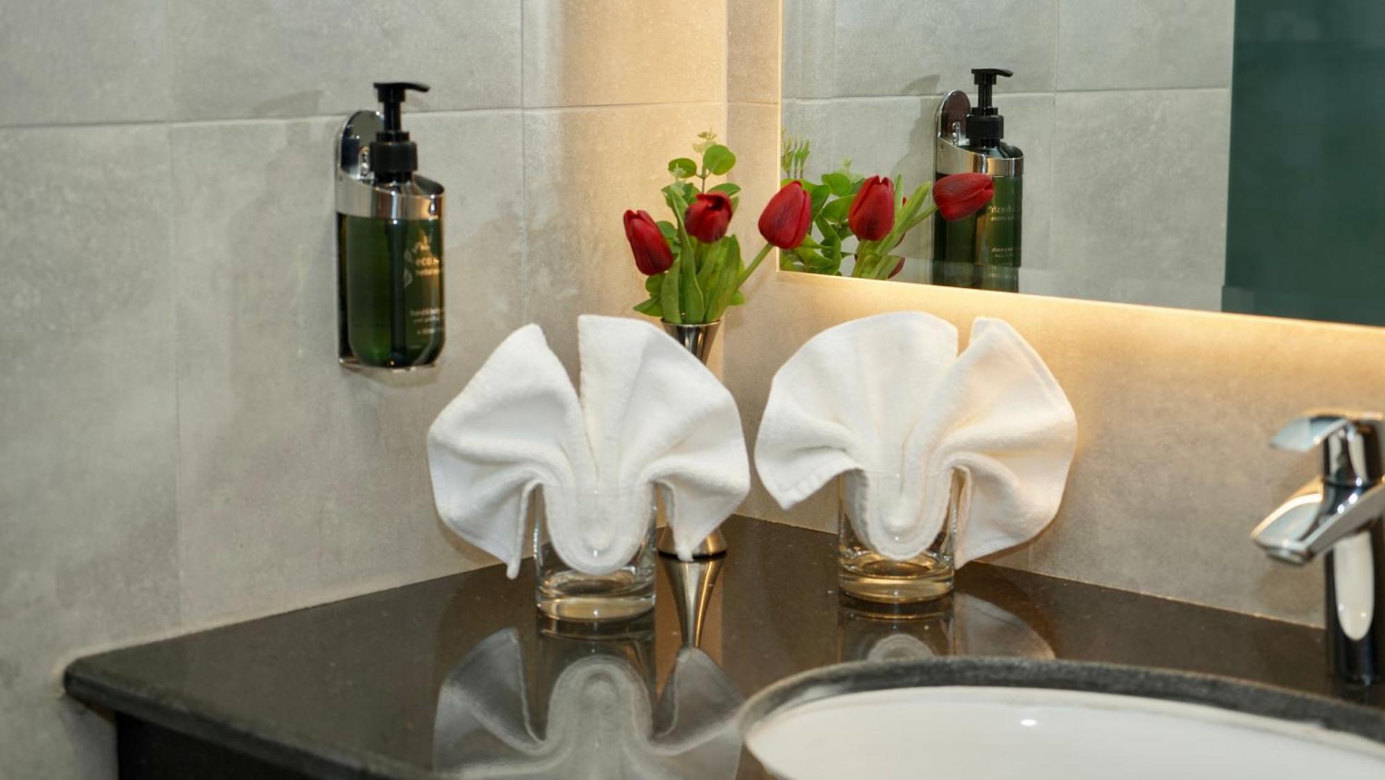 Kyriad Hotel Szalála Kültér fotó